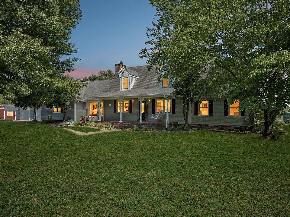 1st image of 470 Mitchell Rd