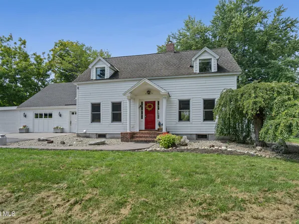 561 McGuire School Road, Delanson, NY 12053