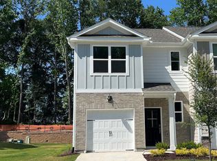 5229 Red Crimson Dr, Willow Springs, NC 27592