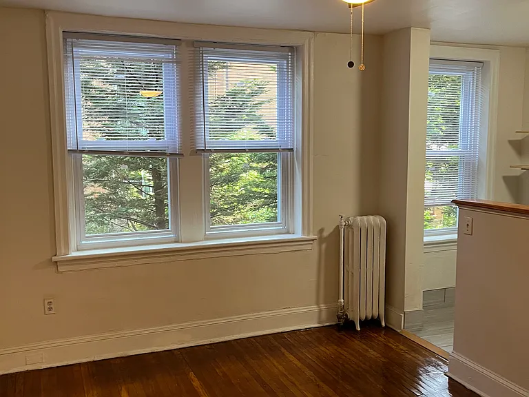 4725-4727 Chester Ave #B8 — Photo 12
