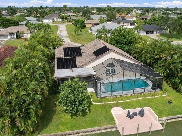 434 SE 21st Ter, Cape Coral, FL 33990