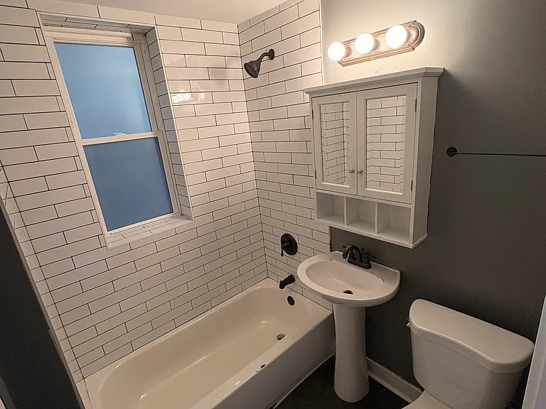 6624 S Rhodes Ave #1 — Photo 5