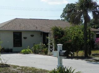 1009 New Market Rd W, Immokalee, FL 34142