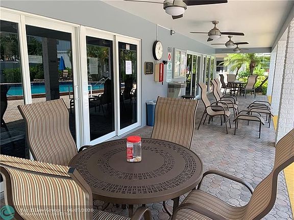 3rd image of 659 W Oakland Park Blvd APT 117C
