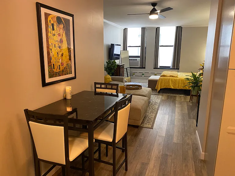 3 Hanover Sq #12B — Photo 3