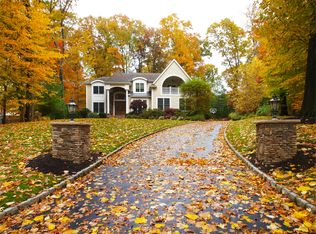 562 Faletti Way, Westwood, NJ 07675