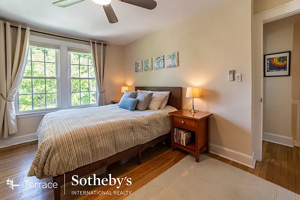 Sold by Terrace Sotheby's International Realty | media 9