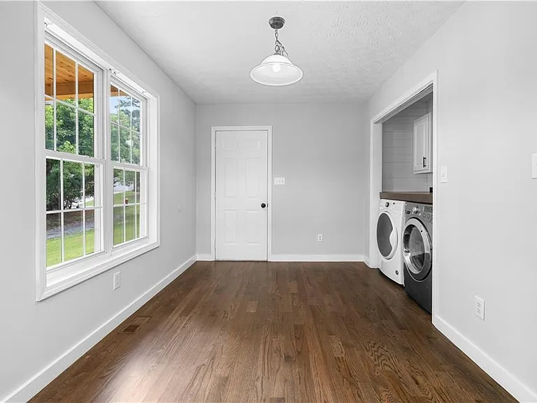 141 Poplar Way — Photo 21