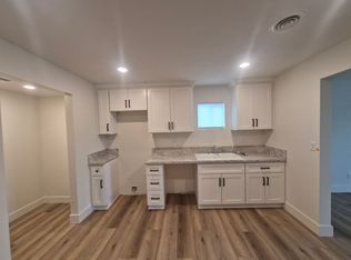118 E Warren Ave, Bakersfield, CA 93308
