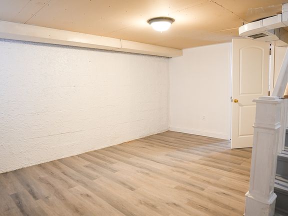 2nd image of 3641 Lyndale Ave