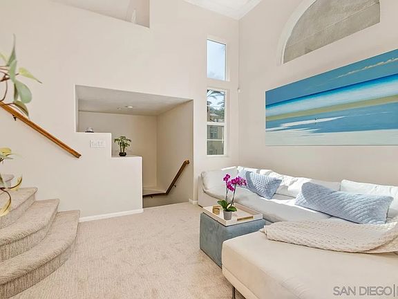 5th image of 2773 Villas Way