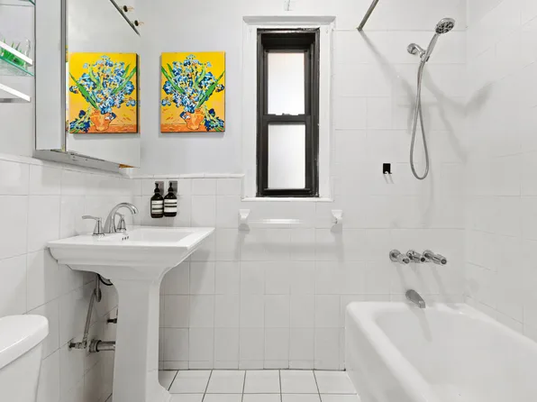 20 West 84th Street image 6 of 6