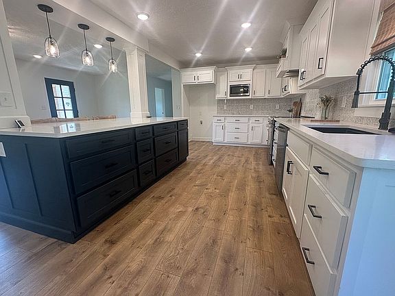 Pergo flooring throughout. 