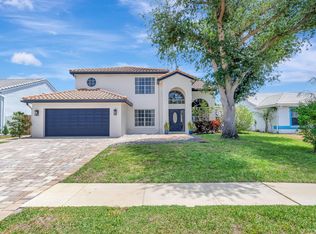 8884 Spring Valley Dr, Boynton Beach, FL 33472