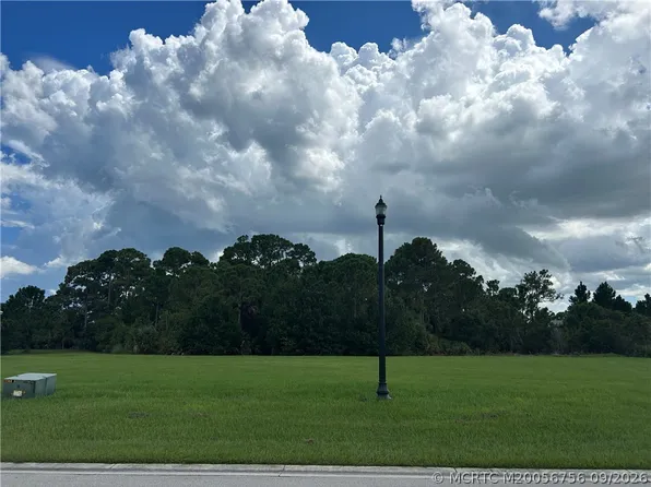 344 SE Via Sangro Port St, Pt Saint Lucie, FL 34952