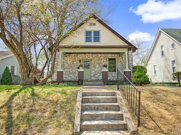 725 Park Ave, Belleville, IL 62220