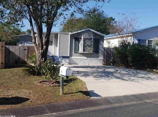 118 Horn Dr, Lillian, AL 36549