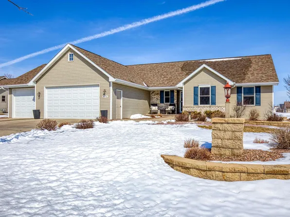 W7114 Glen Valley Dr, Greenville, WI 54942