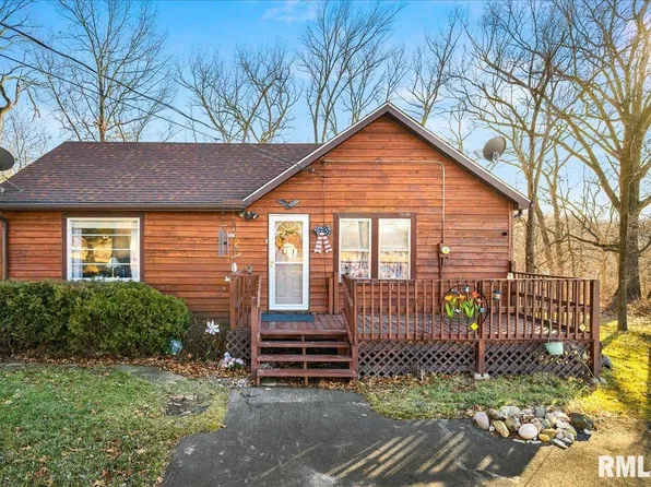 107 W Ridge Rd, East Peoria, IL 61611