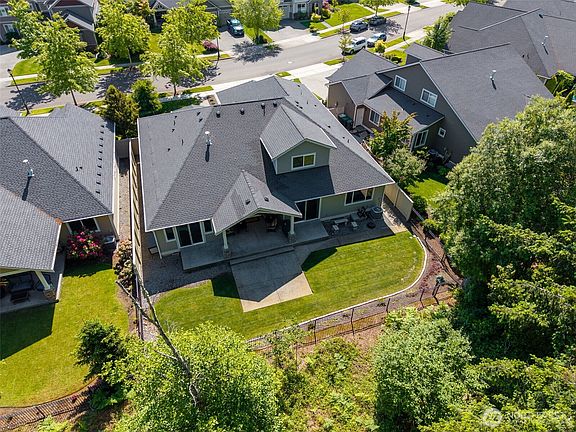 2nd image of 4309 Bogey Drive NE