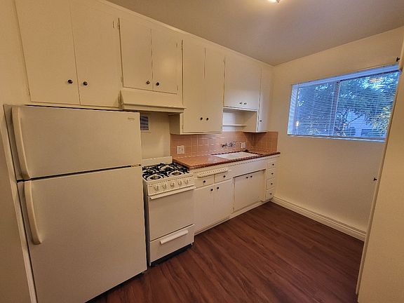3rd image of 506 E Palm Ave #A