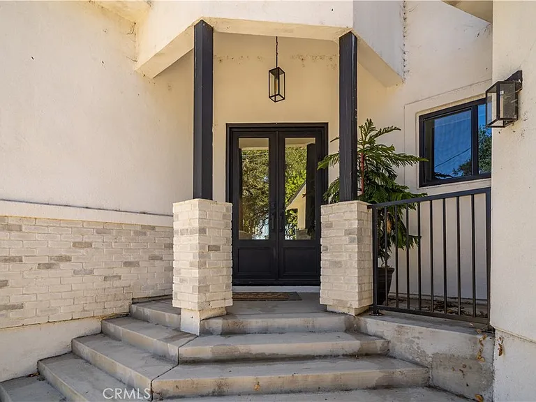 16355 Canon Ln — Photo 35
