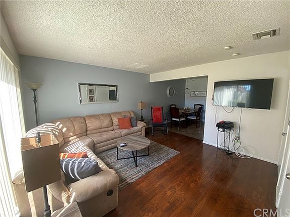 4th image of 13819 Elaine Ave #7