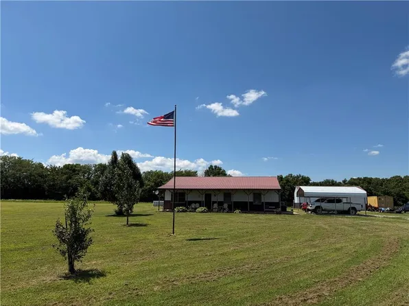 1581 NW 100th Rd, Urich, MO 64788