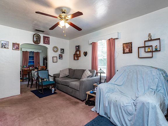 5th image of 729 E 57th Street Ct