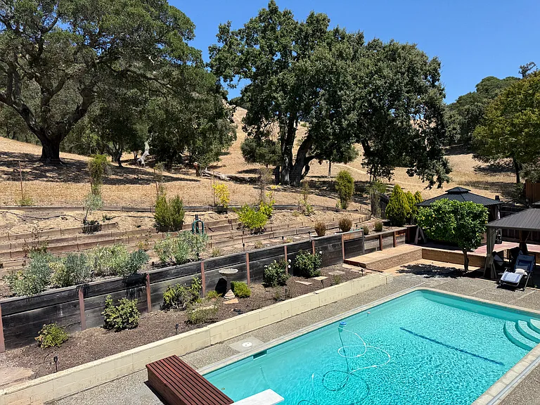 840 Idylberry Rd — Photo 28