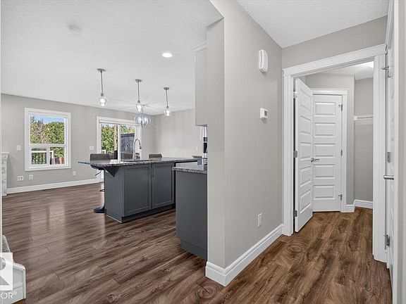 2nd image of 3885 Robins Cres NW
