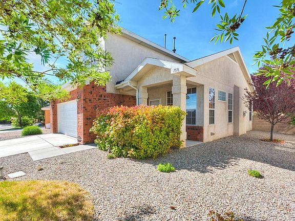 untitled shoot-031_2_3_4_5