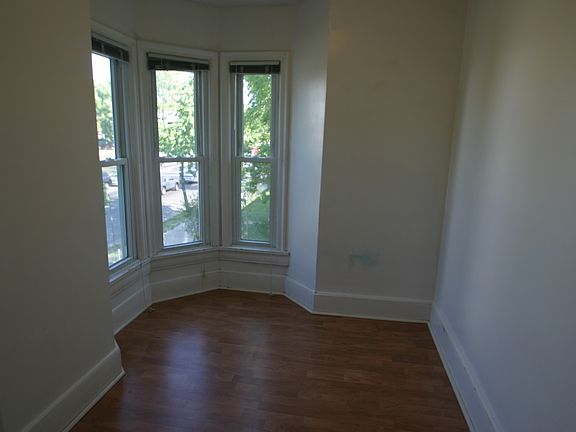 Loads of charm throughout