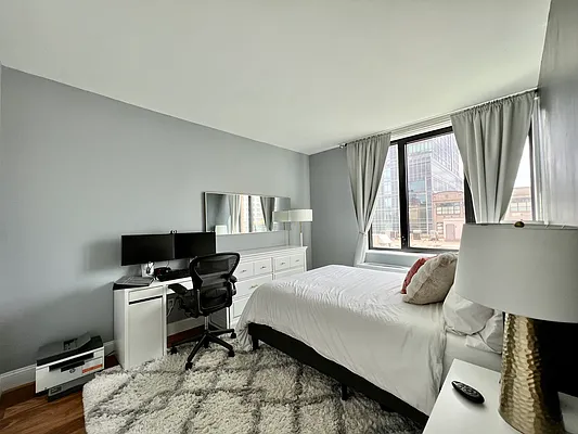 Rented by Compass | media 6