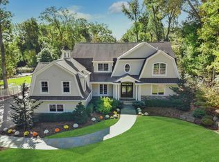 490 Clinton Ave, Wyckoff, NJ 07481