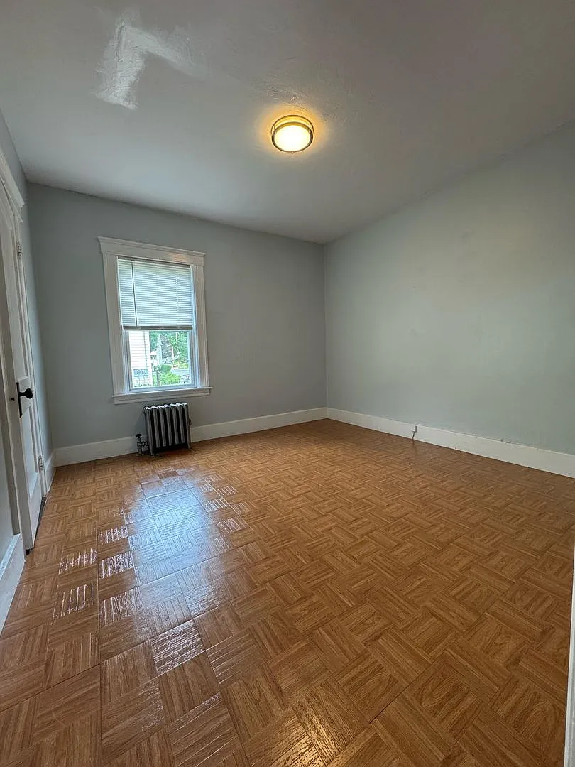 50 Elm Street — Photo 3