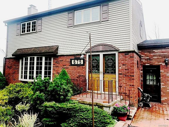 4th image of 675 Cradle Ave