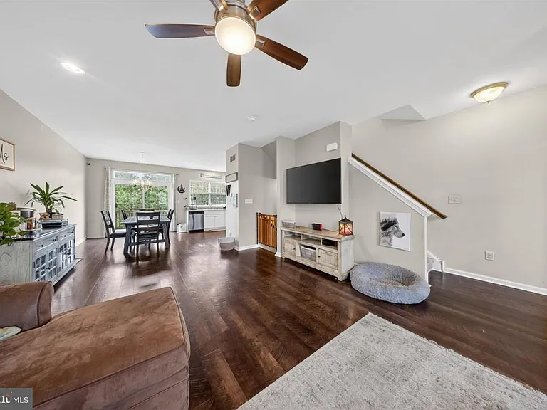 2111 Audubon Trl — Photo 4