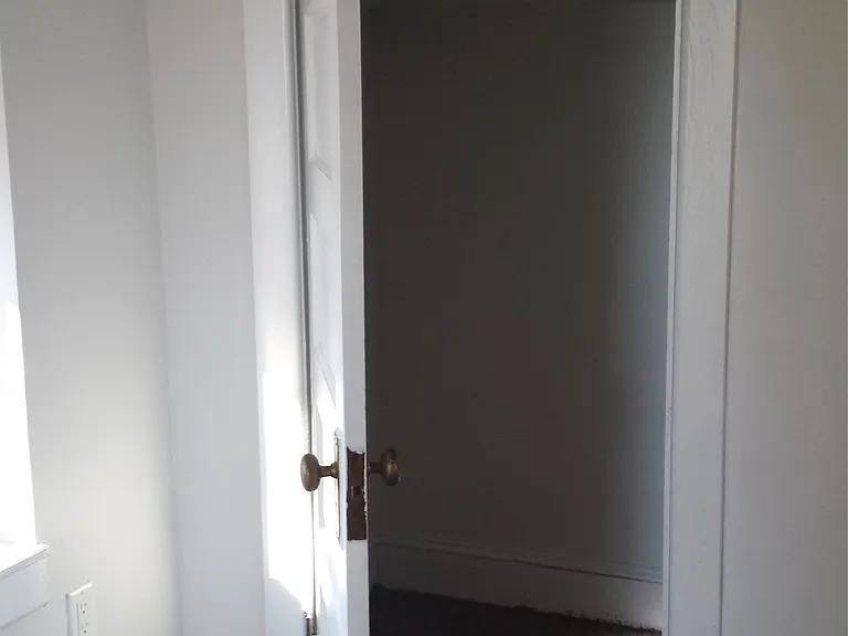 1515 Chelsea Ave — Photo 15