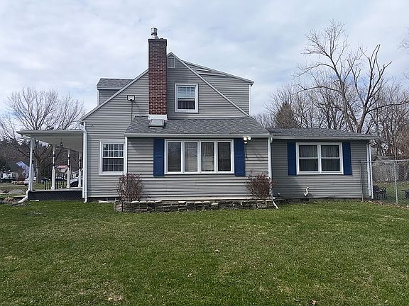 2nd image of 100 Bertram Pl