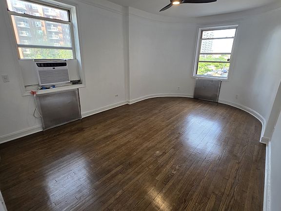 3rd image of 11031 73rd Rd APT 3K