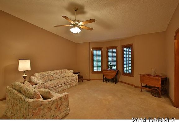 3rd image of 5829 Spruce Creek Woods Dr