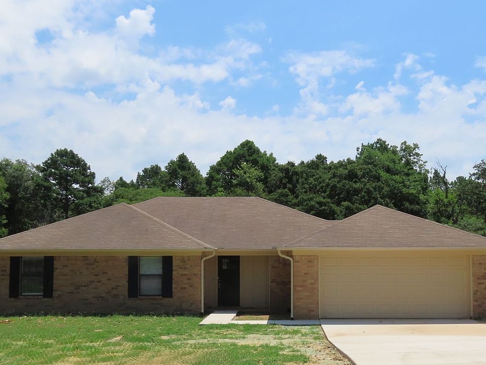 1st image of 18015 Adele Ln