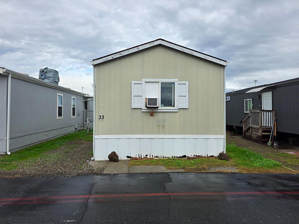 1st image of 555-555 E Moffat Blvd #33