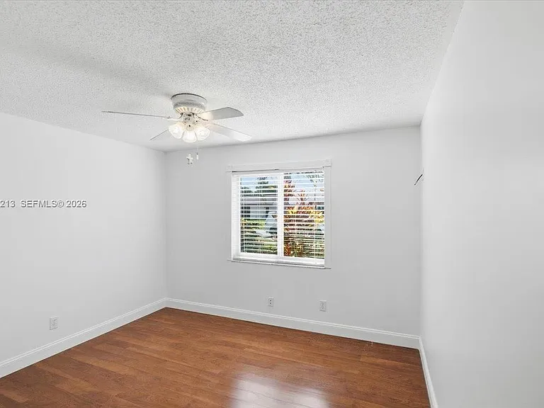 9349 NW 47th St — Photo 33