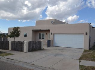3984 Camino Vista Verde, Santa Fe, NM 87507