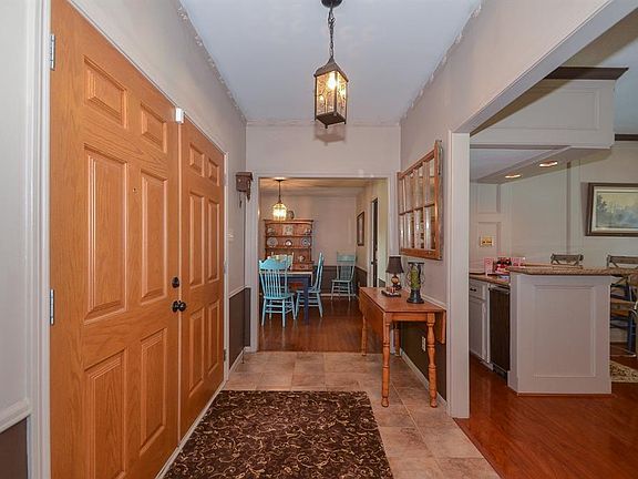 4th image of 10719 Braesridge Dr