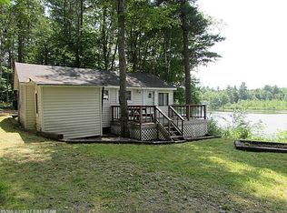 32 Chatfield Rd, Hartland, ME 04943