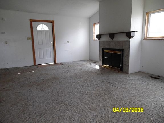 5th image of 2427 SE 29th St