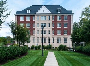 100 Vista Cir APT 208, Pittsburgh, PA 15238